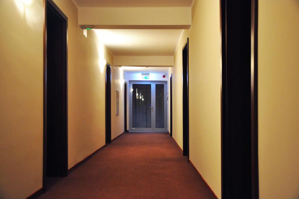 Hotel Pojezierze シュチェチネク エクステリア 写真