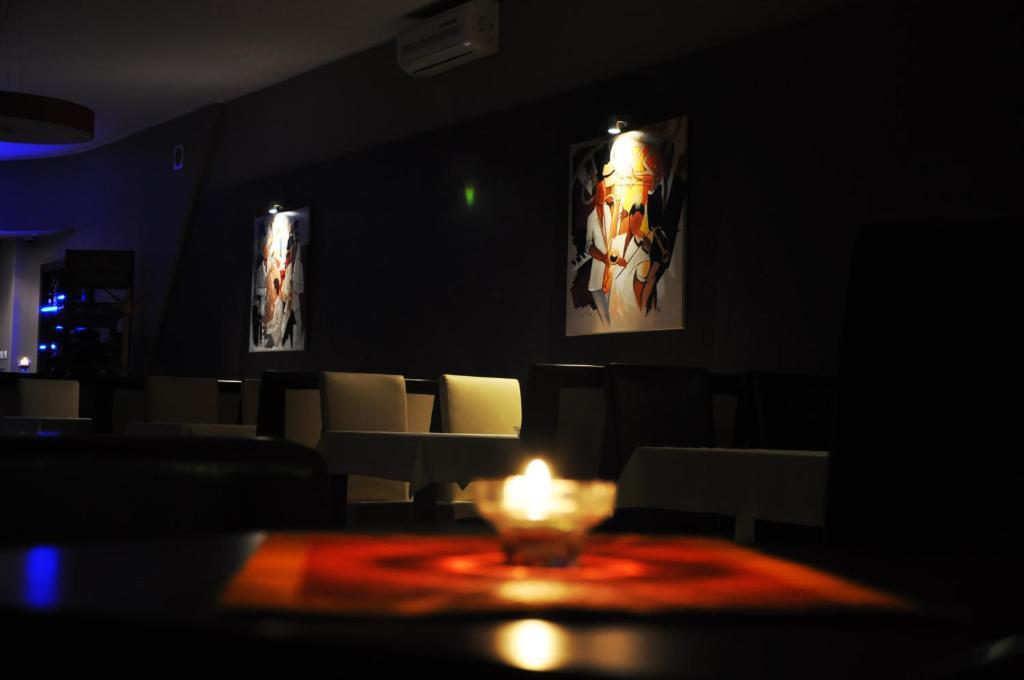 Hotel Pojezierze シュチェチネク エクステリア 写真