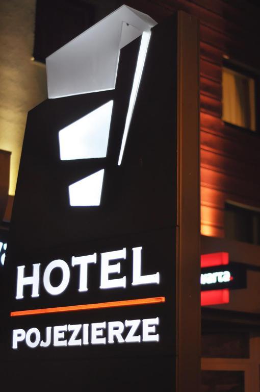 Hotel Pojezierze シュチェチネク エクステリア 写真