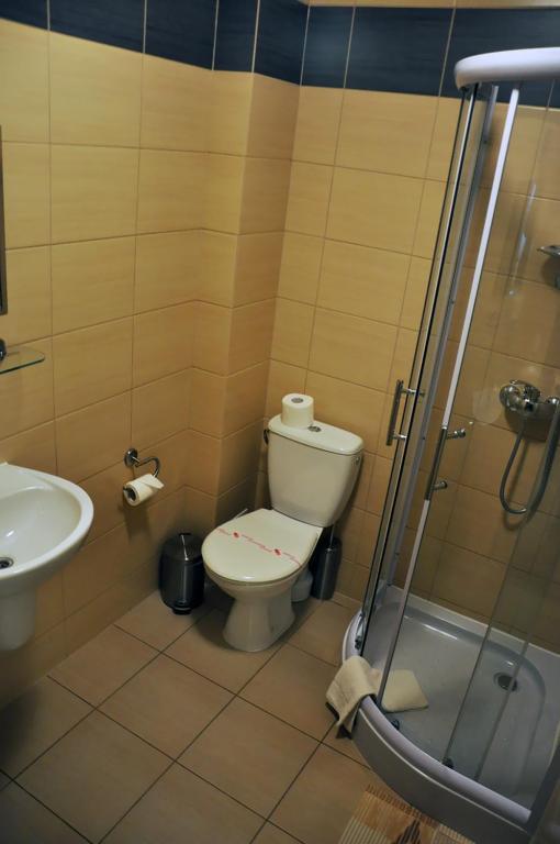 Hotel Pojezierze シュチェチネク エクステリア 写真