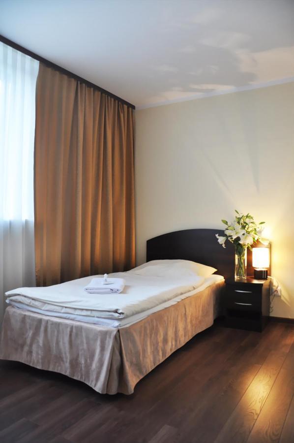 Hotel Pojezierze シュチェチネク エクステリア 写真